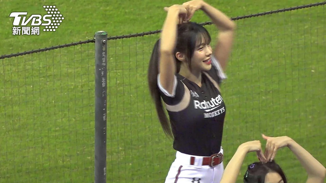  李多慧 